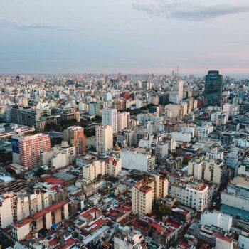 Лучшим городом для работы в путешествии признан Буэнос-Айрес